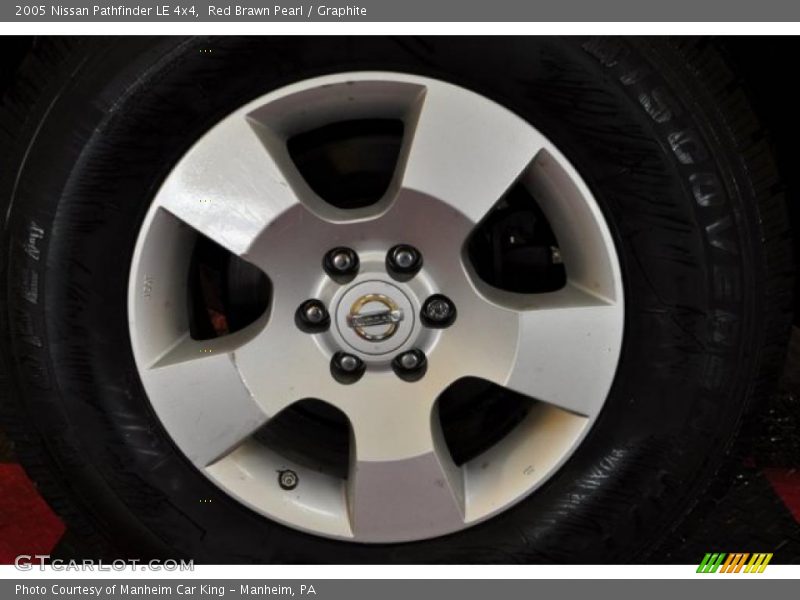Red Brawn Pearl / Graphite 2005 Nissan Pathfinder LE 4x4