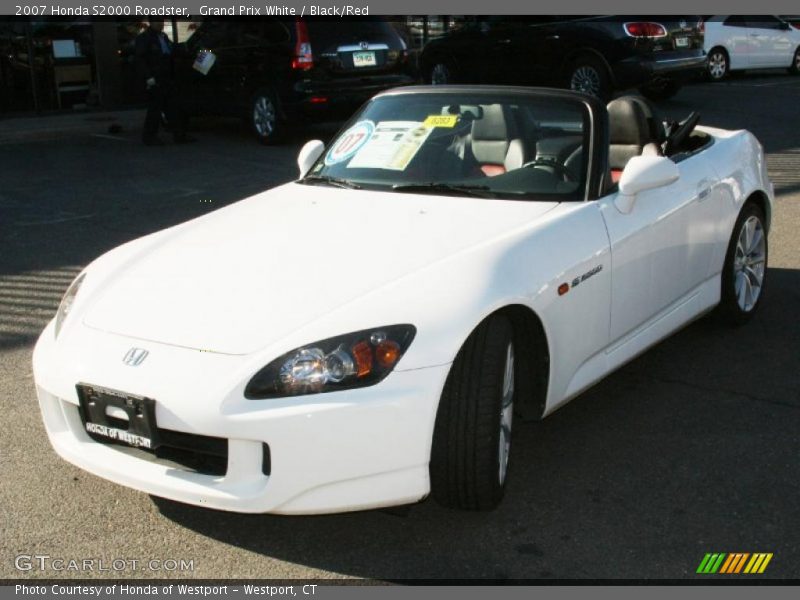 Front 3/4 View of 2007 S2000 Roadster