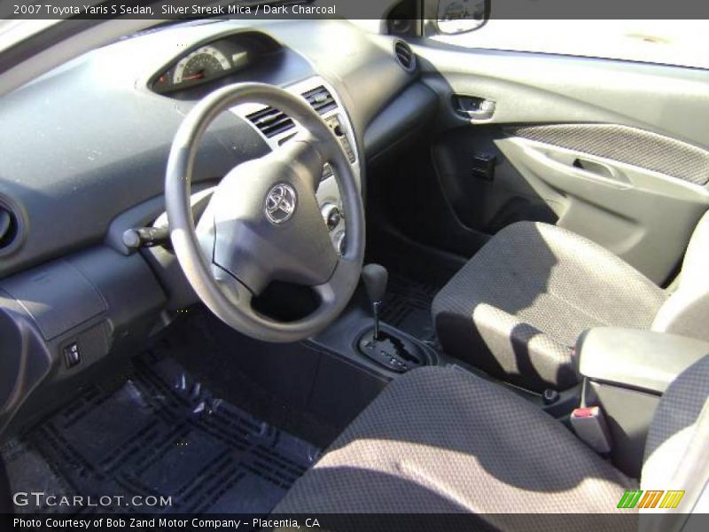Silver Streak Mica / Dark Charcoal 2007 Toyota Yaris S Sedan