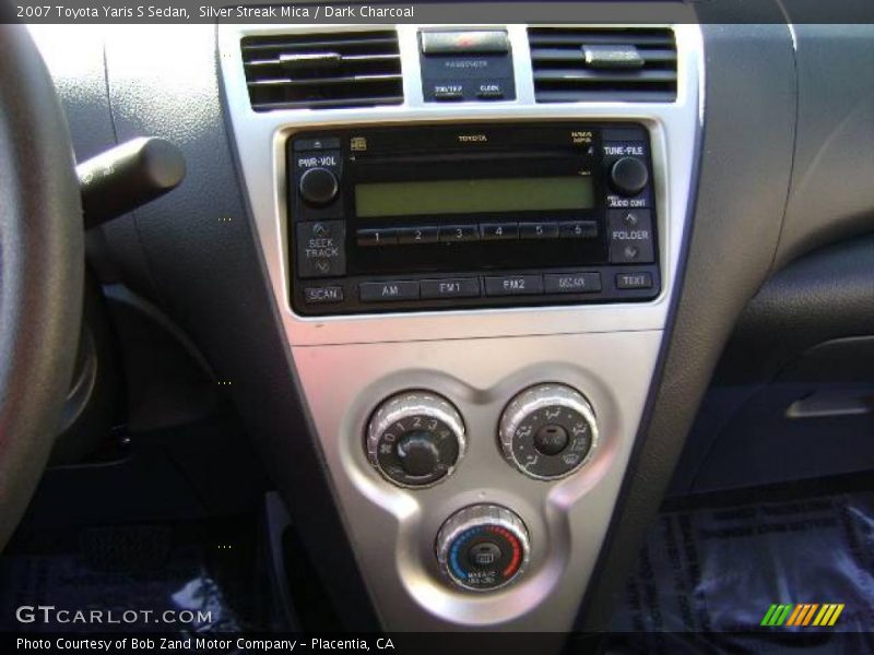 Silver Streak Mica / Dark Charcoal 2007 Toyota Yaris S Sedan