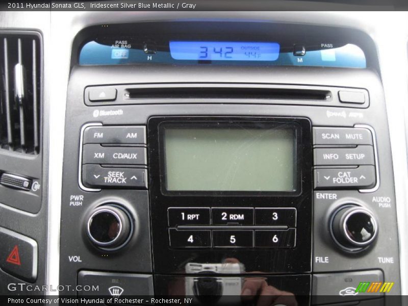 Iridescent Silver Blue Metallic / Gray 2011 Hyundai Sonata GLS