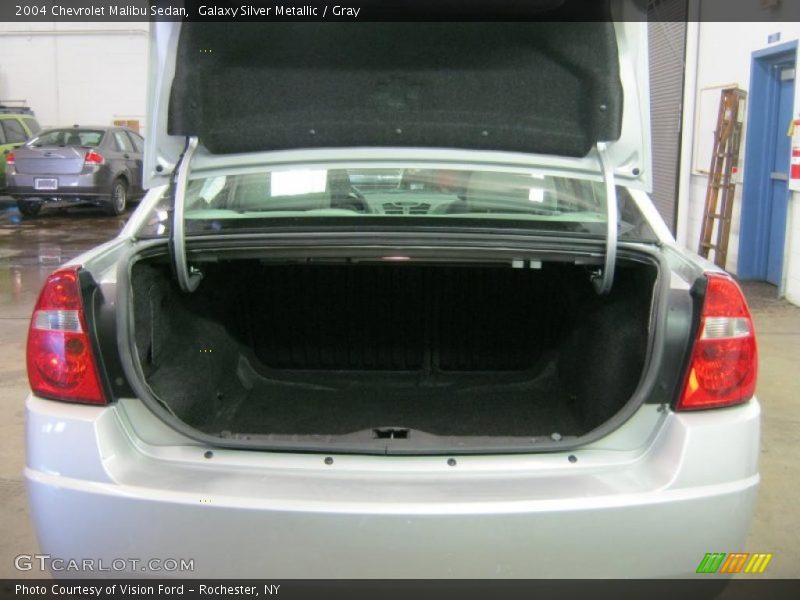 Galaxy Silver Metallic / Gray 2004 Chevrolet Malibu Sedan
