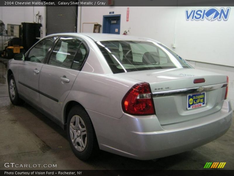 Galaxy Silver Metallic / Gray 2004 Chevrolet Malibu Sedan