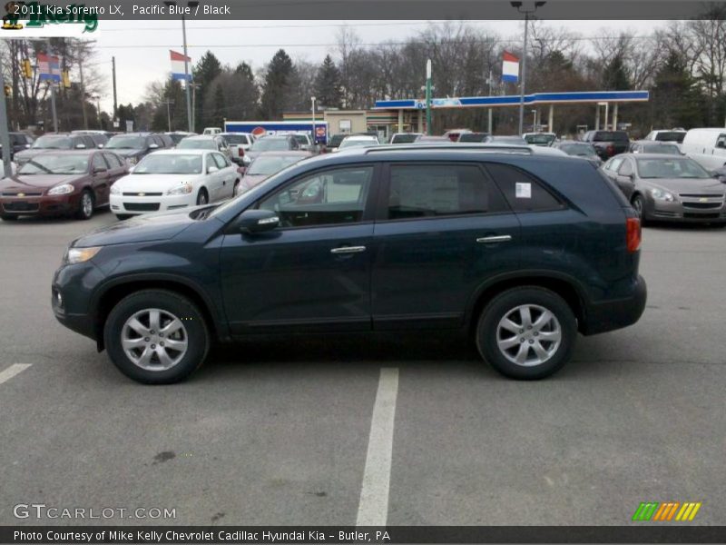 Pacific Blue / Black 2011 Kia Sorento LX