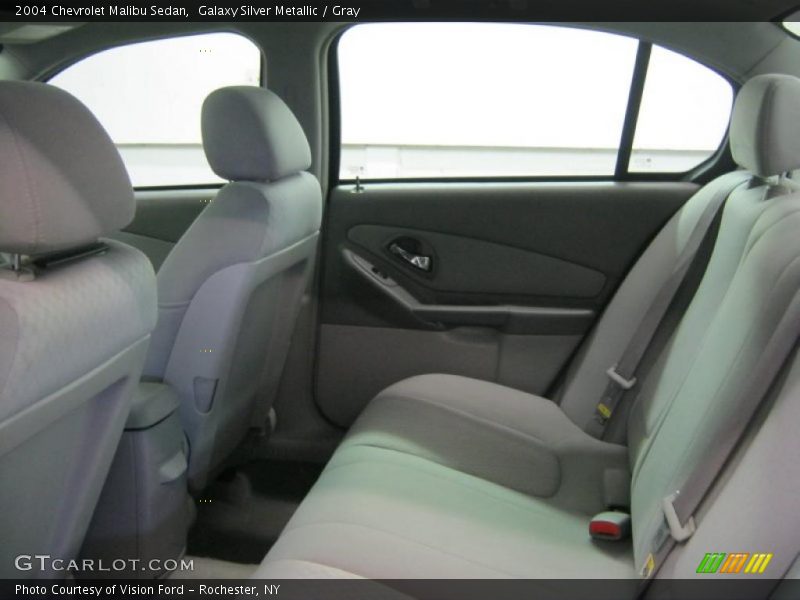 Galaxy Silver Metallic / Gray 2004 Chevrolet Malibu Sedan