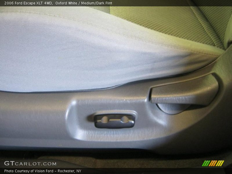 Oxford White / Medium/Dark Flint 2006 Ford Escape XLT 4WD