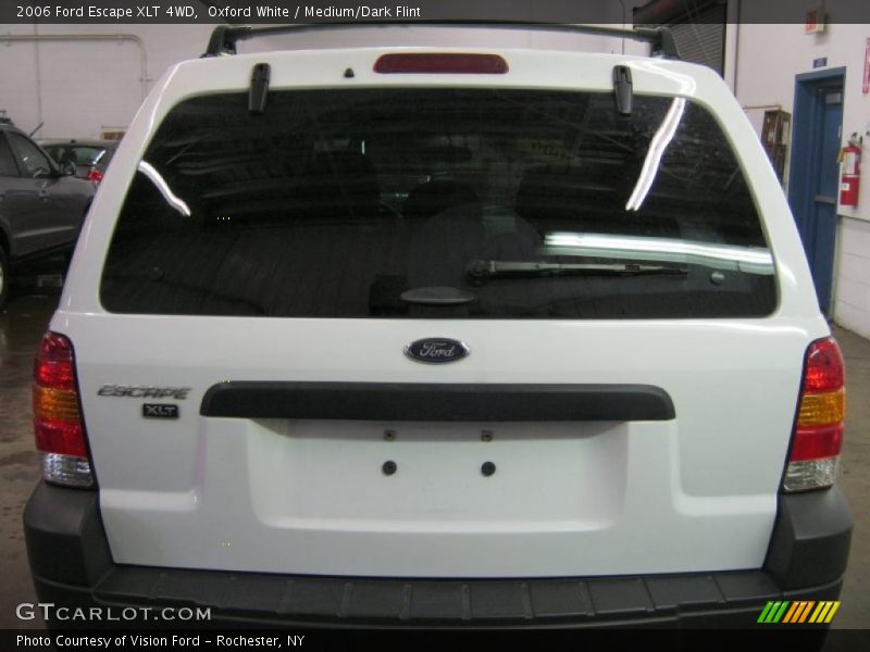 Oxford White / Medium/Dark Flint 2006 Ford Escape XLT 4WD