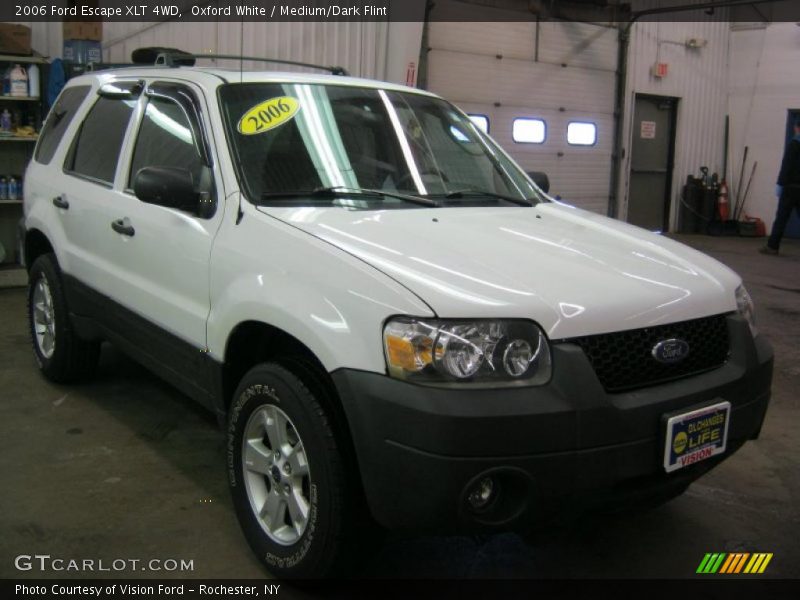 Oxford White / Medium/Dark Flint 2006 Ford Escape XLT 4WD
