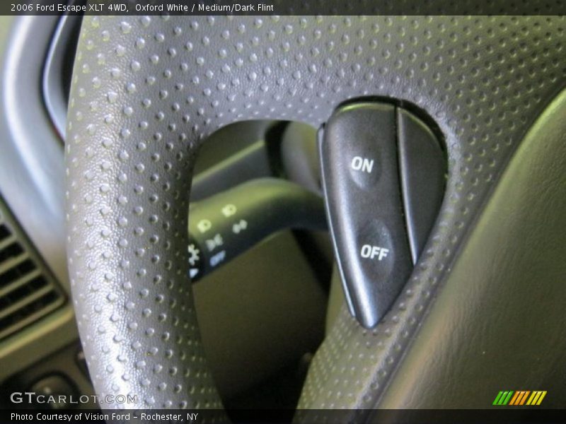 Oxford White / Medium/Dark Flint 2006 Ford Escape XLT 4WD
