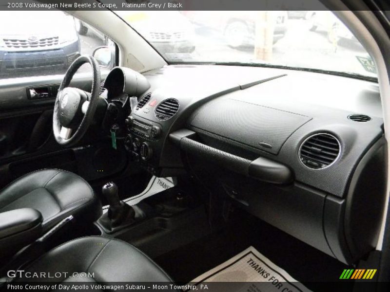 Platinum Grey / Black 2008 Volkswagen New Beetle S Coupe