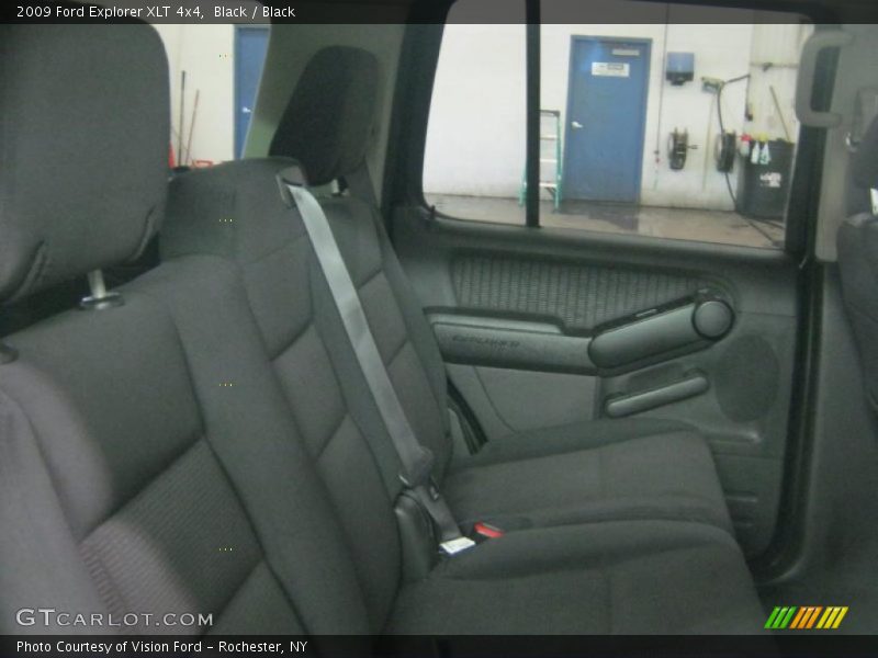 Black / Black 2009 Ford Explorer XLT 4x4