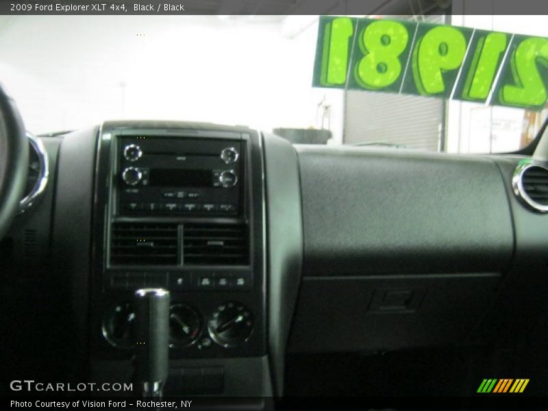 Black / Black 2009 Ford Explorer XLT 4x4