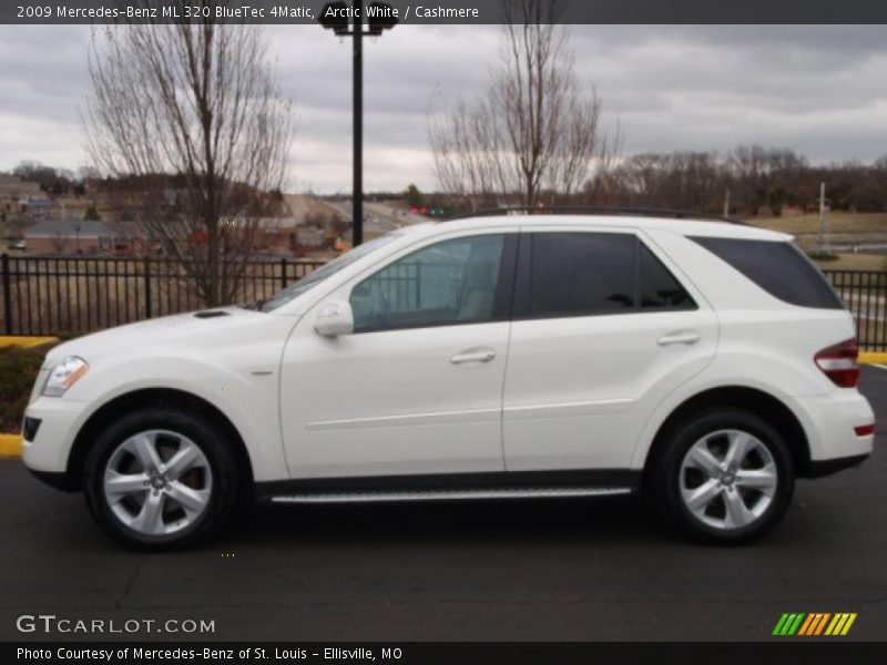 Arctic White / Cashmere 2009 Mercedes-Benz ML 320 BlueTec 4Matic