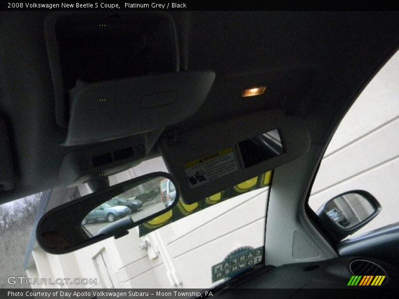 Platinum Grey / Black 2008 Volkswagen New Beetle S Coupe