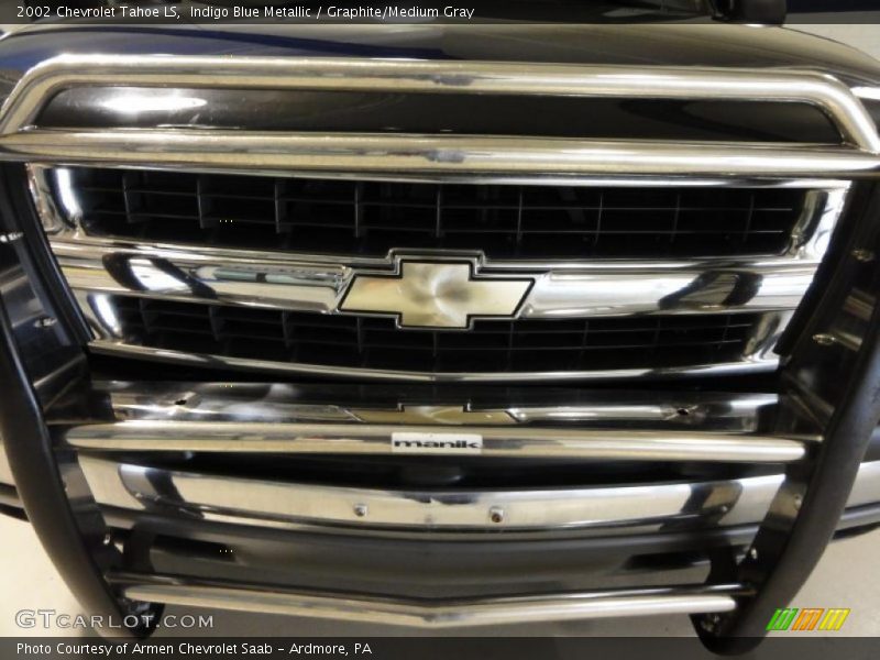 Indigo Blue Metallic / Graphite/Medium Gray 2002 Chevrolet Tahoe LS