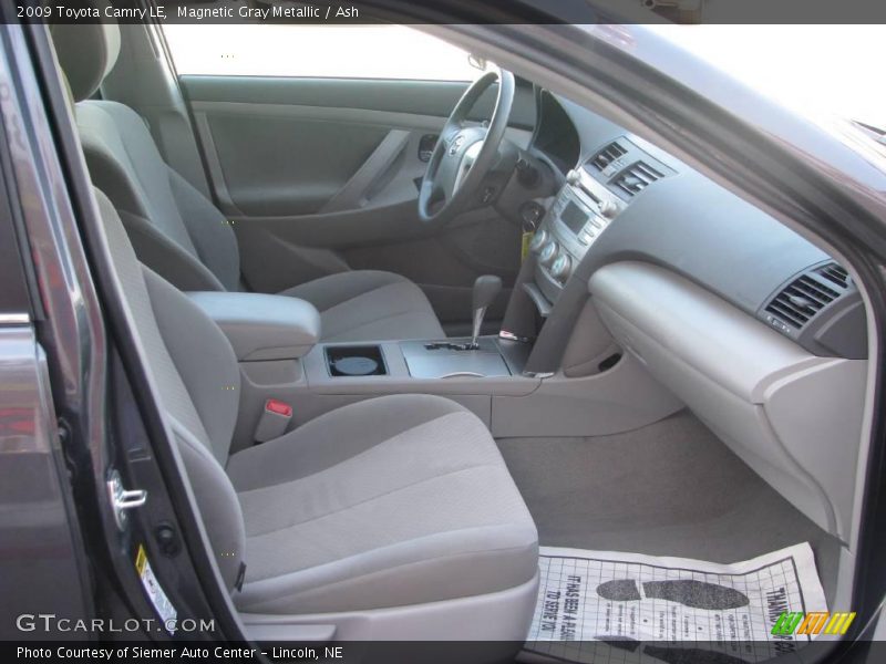 Magnetic Gray Metallic / Ash 2009 Toyota Camry LE