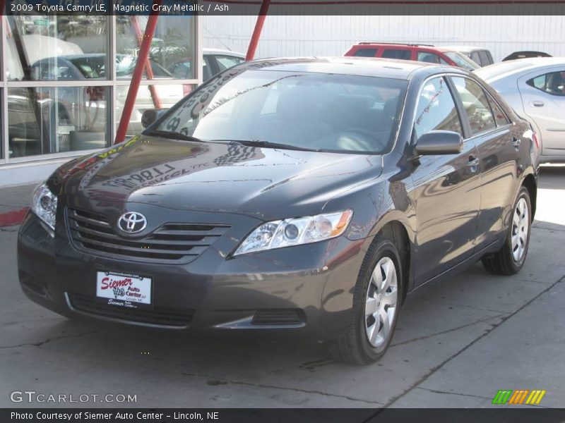 Magnetic Gray Metallic / Ash 2009 Toyota Camry LE