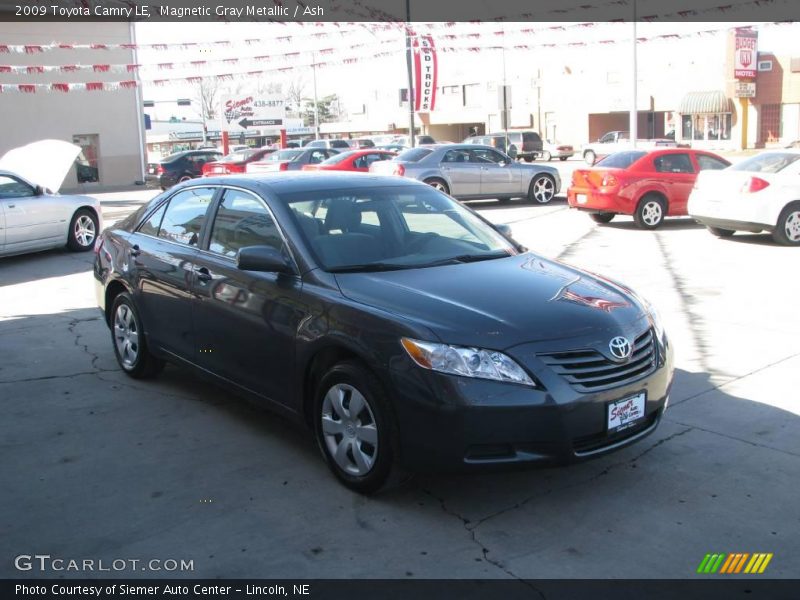 Magnetic Gray Metallic / Ash 2009 Toyota Camry LE