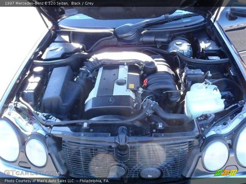 Black / Grey 1997 Mercedes-Benz E 320 Sedan