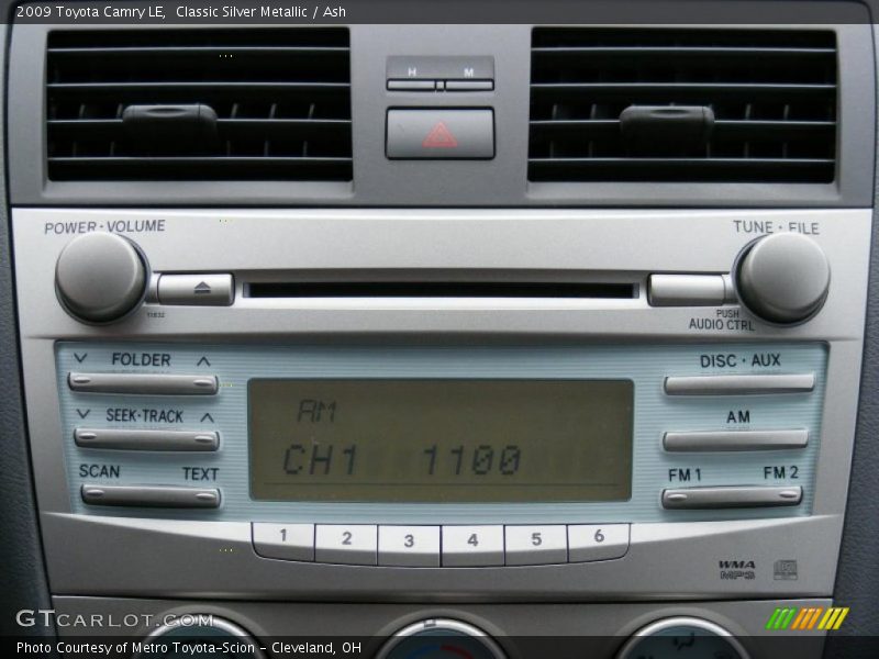 Classic Silver Metallic / Ash 2009 Toyota Camry LE