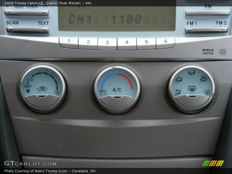 Classic Silver Metallic / Ash 2009 Toyota Camry LE
