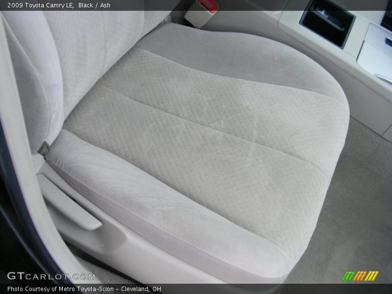 Black / Ash 2009 Toyota Camry LE