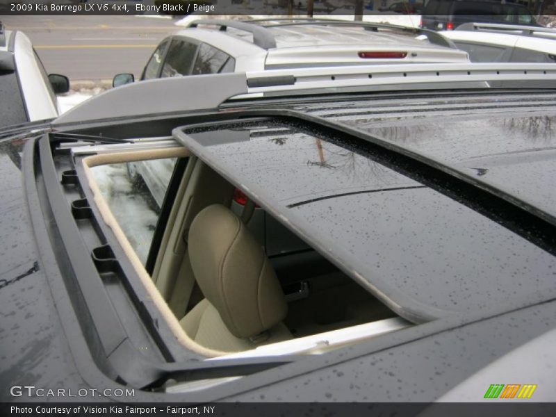 Ebony Black / Beige 2009 Kia Borrego LX V6 4x4