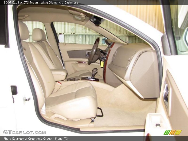 White Diamond / Cashmere 2006 Cadillac CTS Sedan