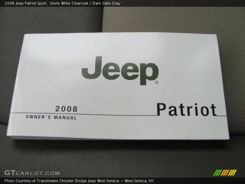 Stone White Clearcoat / Dark Slate Gray 2008 Jeep Patriot Sport