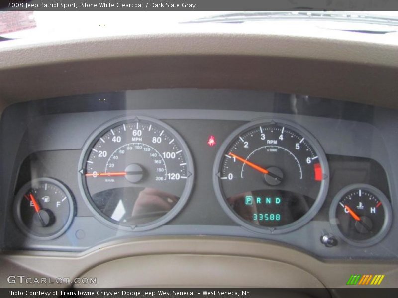 Stone White Clearcoat / Dark Slate Gray 2008 Jeep Patriot Sport