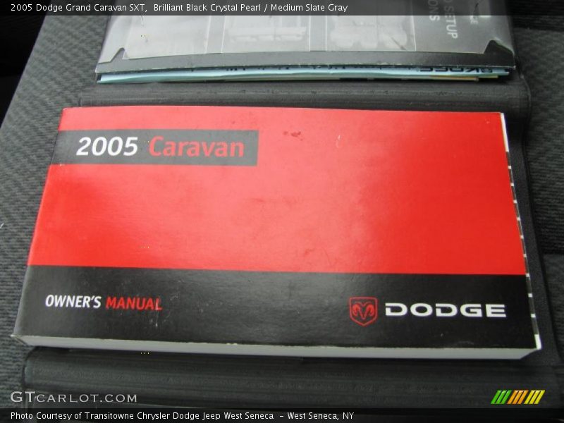 Brilliant Black Crystal Pearl / Medium Slate Gray 2005 Dodge Grand Caravan SXT