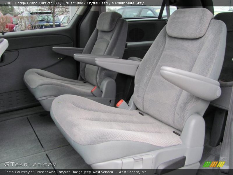 Brilliant Black Crystal Pearl / Medium Slate Gray 2005 Dodge Grand Caravan SXT