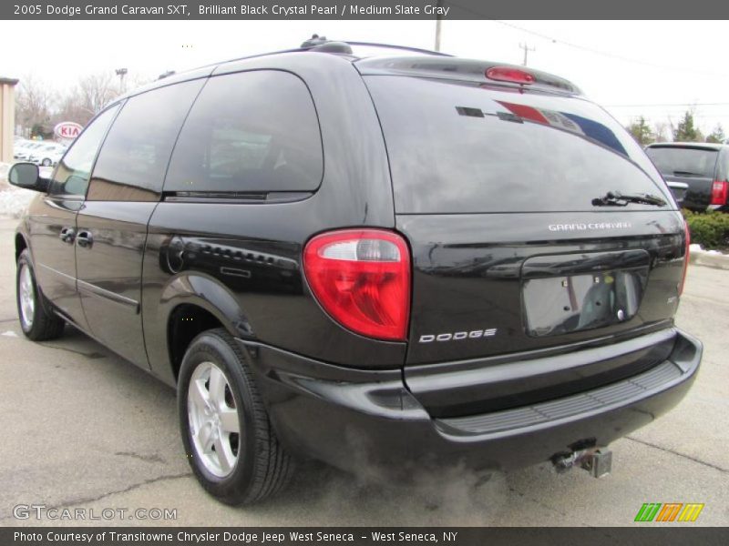 Brilliant Black Crystal Pearl / Medium Slate Gray 2005 Dodge Grand Caravan SXT