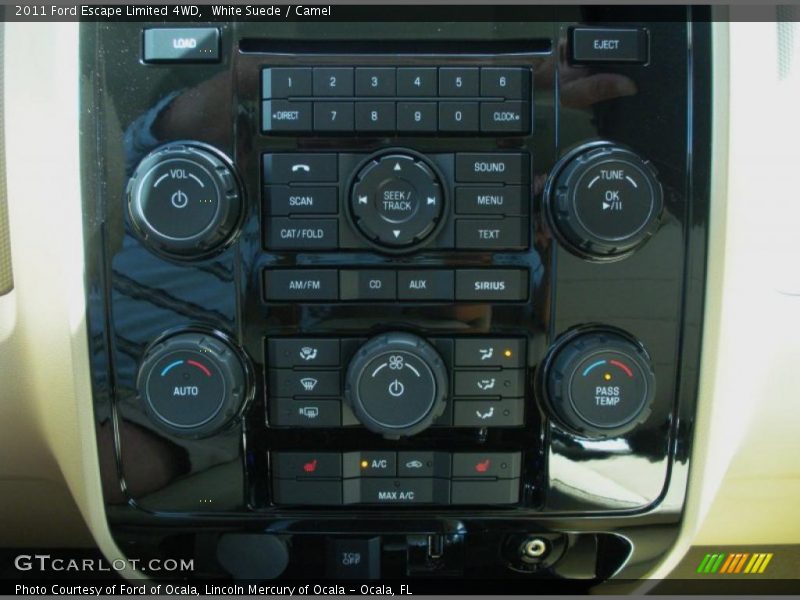 Controls of 2011 Escape Limited 4WD