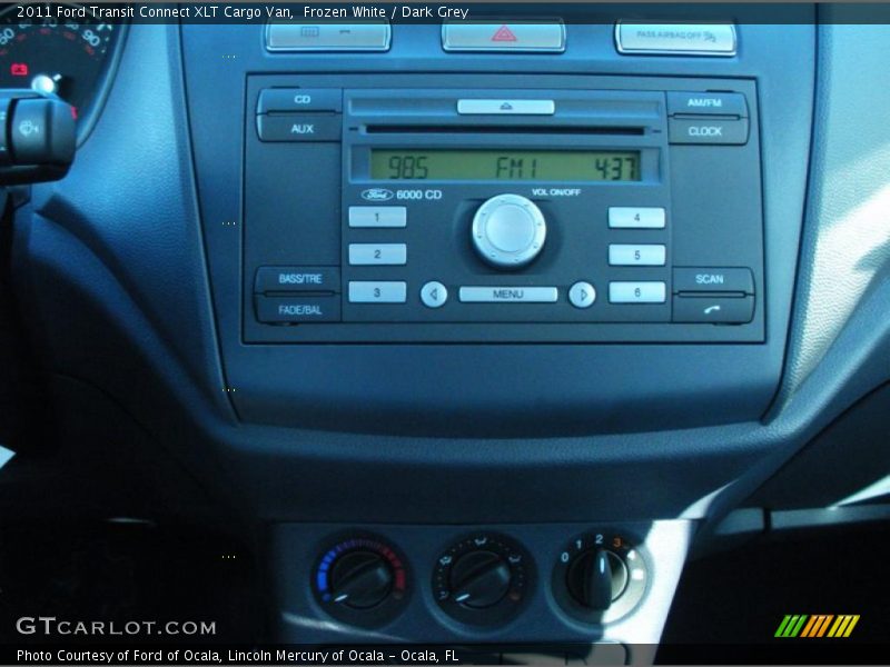 Controls of 2011 Transit Connect XLT Cargo Van