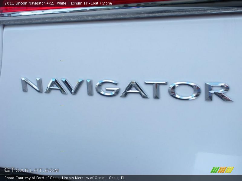 White Platinum Tri-Coat / Stone 2011 Lincoln Navigator 4x2