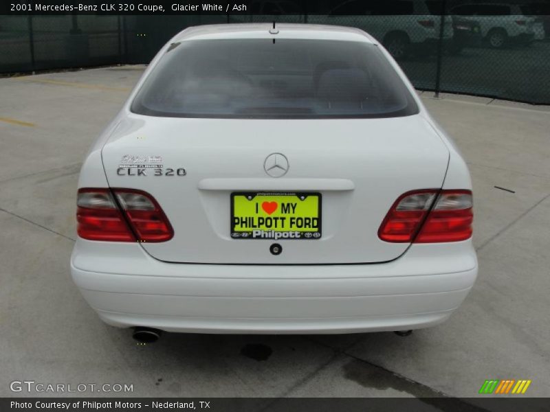 Glacier White / Ash 2001 Mercedes-Benz CLK 320 Coupe