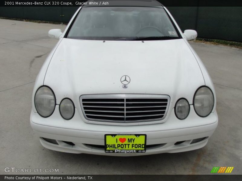 Glacier White / Ash 2001 Mercedes-Benz CLK 320 Coupe