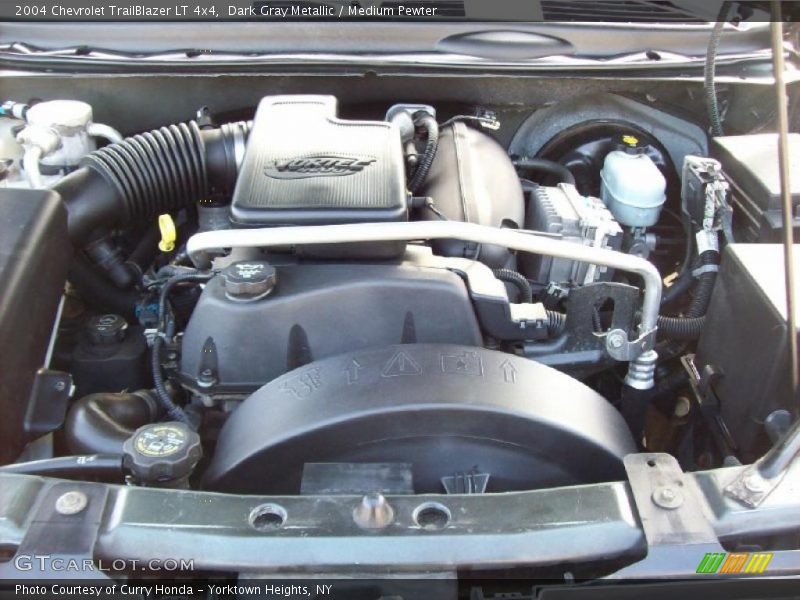 Dark Gray Metallic / Medium Pewter 2004 Chevrolet TrailBlazer LT 4x4