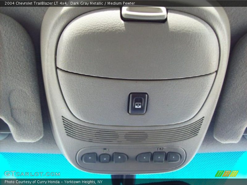 Dark Gray Metallic / Medium Pewter 2004 Chevrolet TrailBlazer LT 4x4