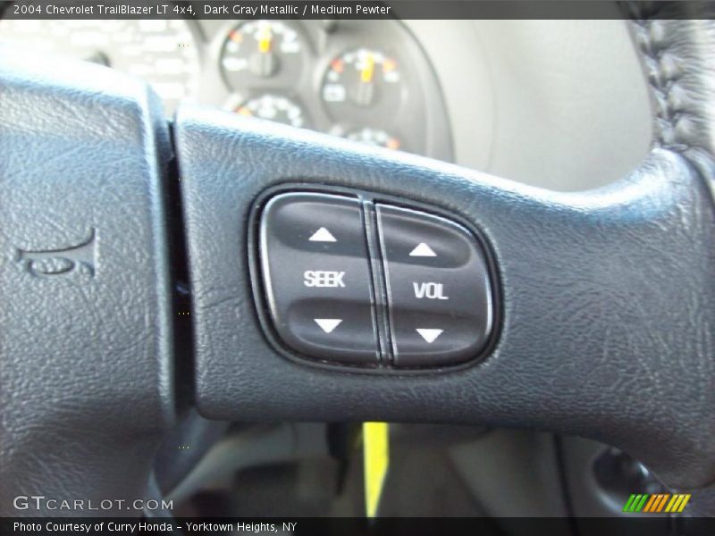 Dark Gray Metallic / Medium Pewter 2004 Chevrolet TrailBlazer LT 4x4