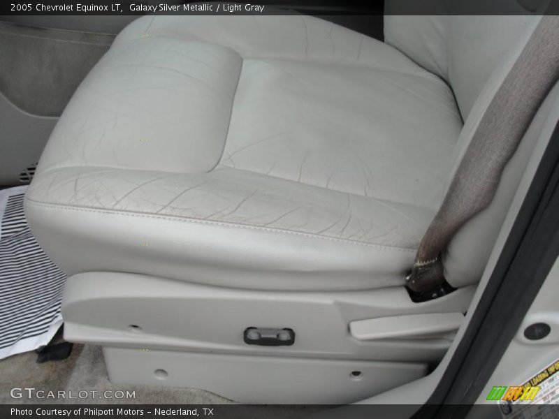 Galaxy Silver Metallic / Light Gray 2005 Chevrolet Equinox LT