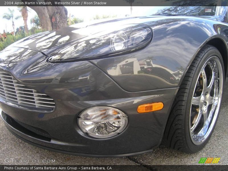 Meteorite Silver / Moon Shadow 2004 Aston Martin Vanquish
