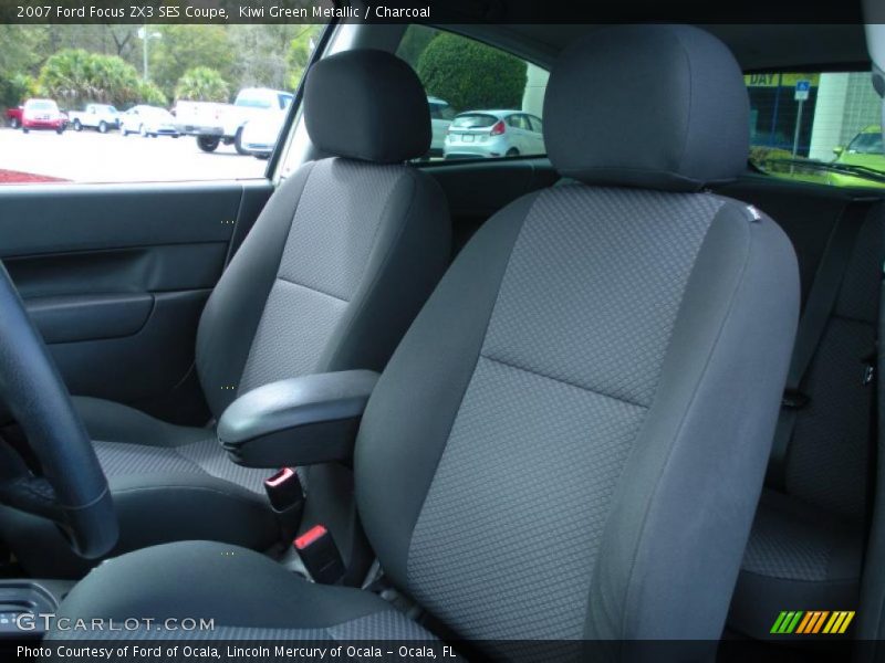  2007 Focus ZX3 SES Coupe Charcoal Interior