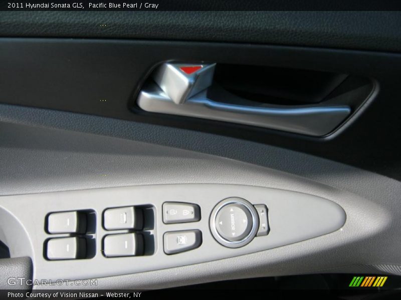 Pacific Blue Pearl / Gray 2011 Hyundai Sonata GLS