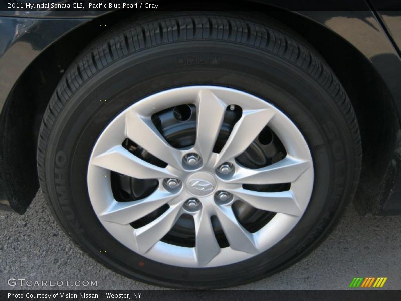 Pacific Blue Pearl / Gray 2011 Hyundai Sonata GLS