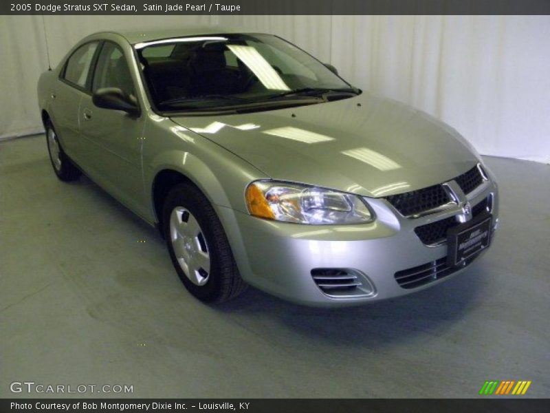 Satin Jade Pearl / Taupe 2005 Dodge Stratus SXT Sedan
