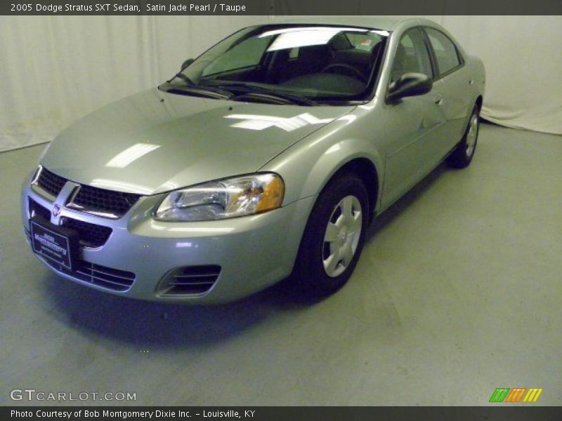 Satin Jade Pearl / Taupe 2005 Dodge Stratus SXT Sedan