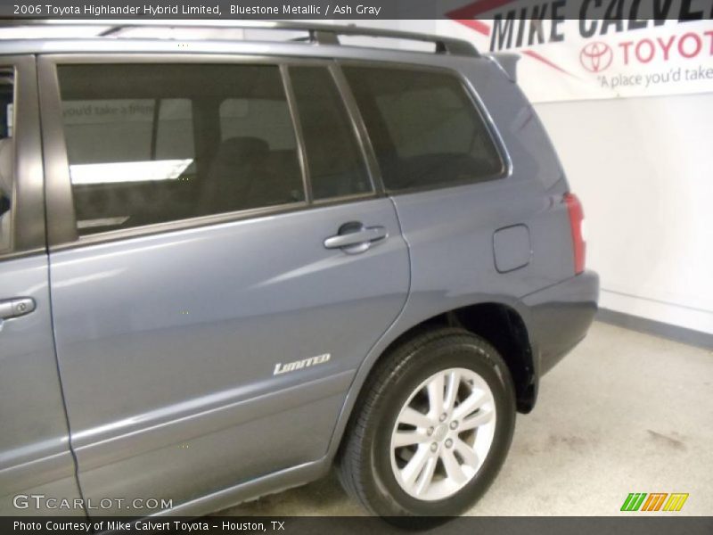 Bluestone Metallic / Ash Gray 2006 Toyota Highlander Hybrid Limited
