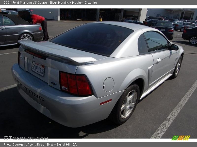 Silver Metallic / Medium Graphite 2004 Ford Mustang V6 Coupe